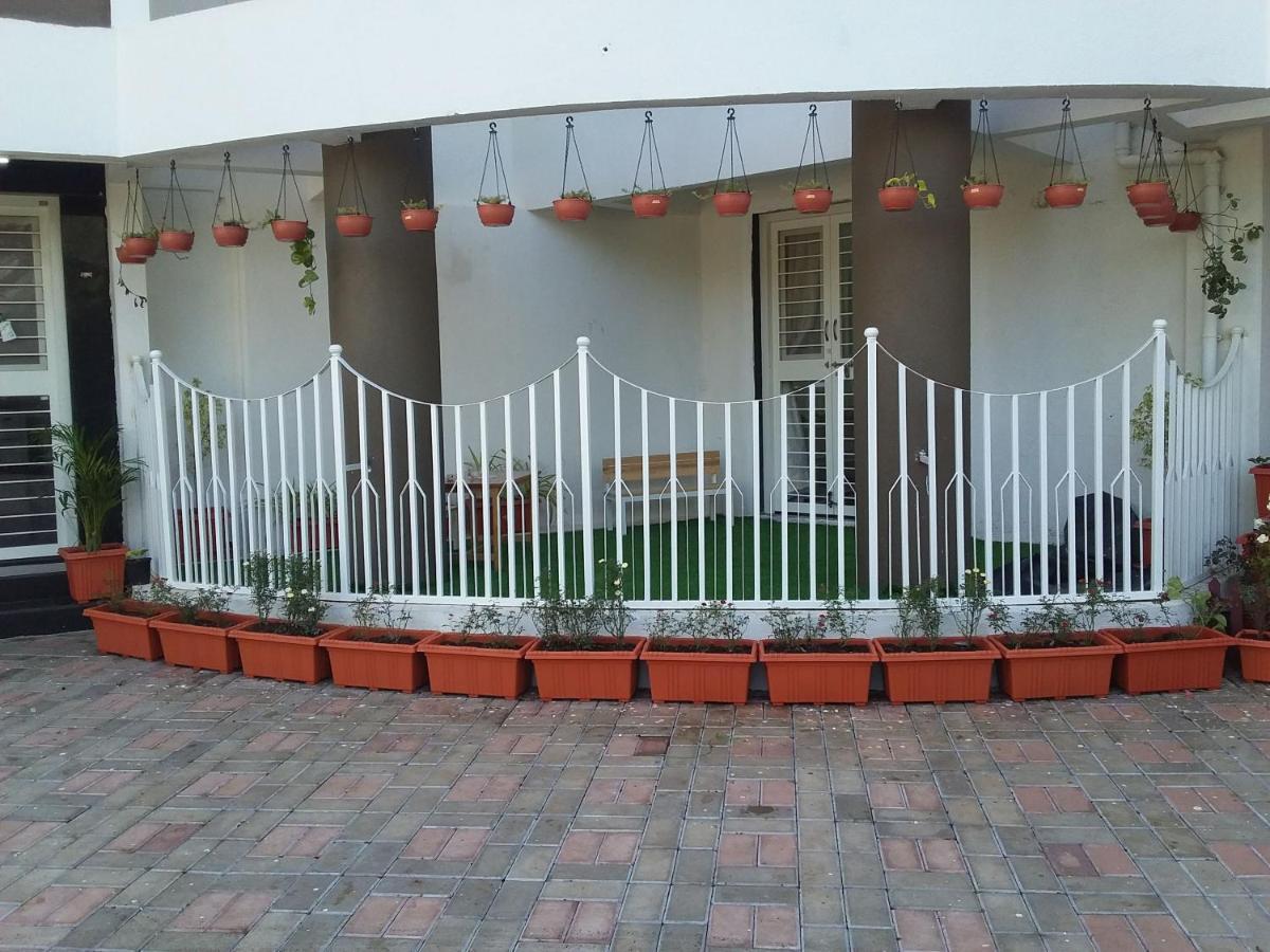 Stay Nc Homestay Nashik Exterior photo